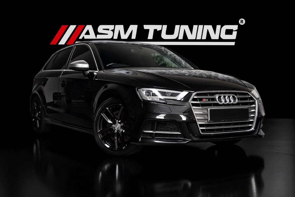 Colecție Carbon & Performanță Audi A3 S3 8V Audi A3/S3 8V echipat cu piese tuning din carbon real – splitter frontal, difuzor și eleron de la ASM Tuning