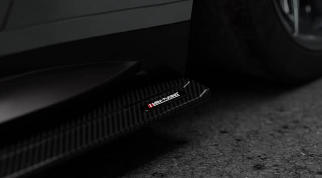 Detaliu fibra de carbon  pre-preg autentica - structura 3K de inalta rezistenta folosita in body kituri auto ASM Tuning Romania