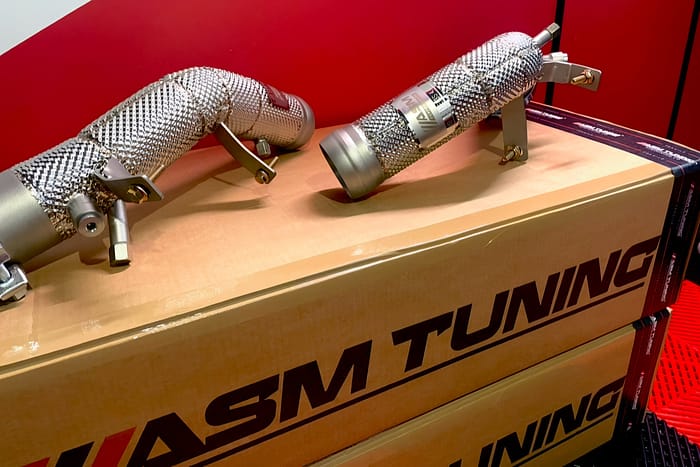 Downpipe performance din oțel inoxidabil T304 pentru BMW G22/G23 – putere sporită și sunet agresiv, ASM Tuning 2025