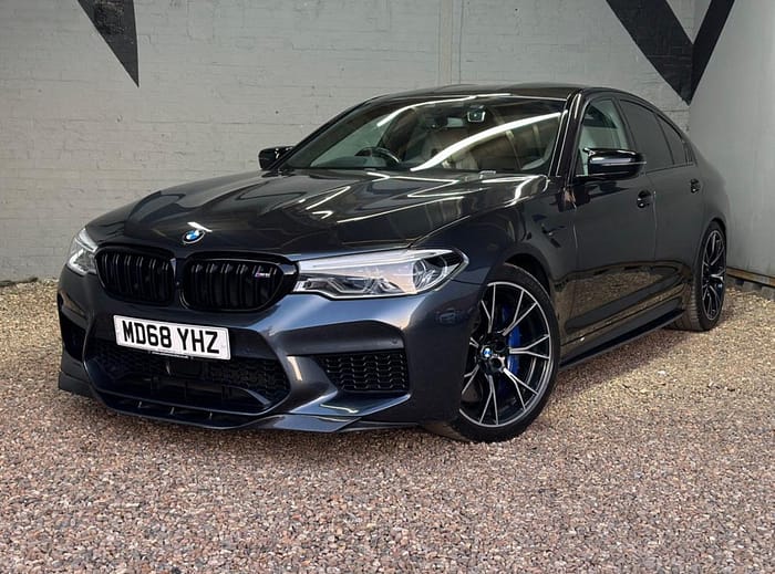 Splitter Față Carbon BMW F90 M5/M5C - Lip Frontal R Style
