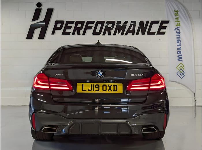 Difuzor Bara Spate Carbon BMW Seria 5 G30/G31 M-Sport