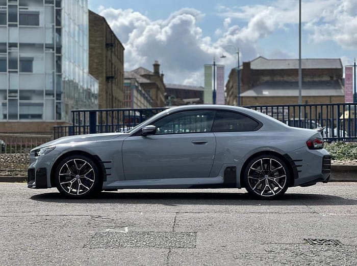 Prelungiri Praguri Laterale Carbon BMW G87 M2 - MP Style